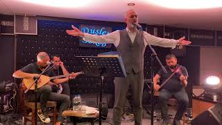Hüseyin Ay - Mavinin Türküsü
