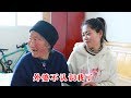 小喬去看望姥娘，姥娘神神叨叨說了啥？小喬被嚇到了【鄉村小喬】