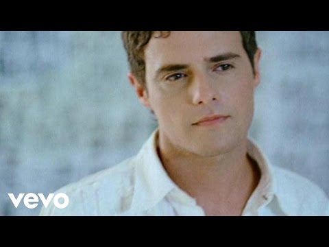 Paolo Meneguzzi — Paolo Meneguzzi - Ella Es (Lei E') (videoclip)