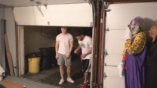 HALLOWEEN SCARE PRANK!!