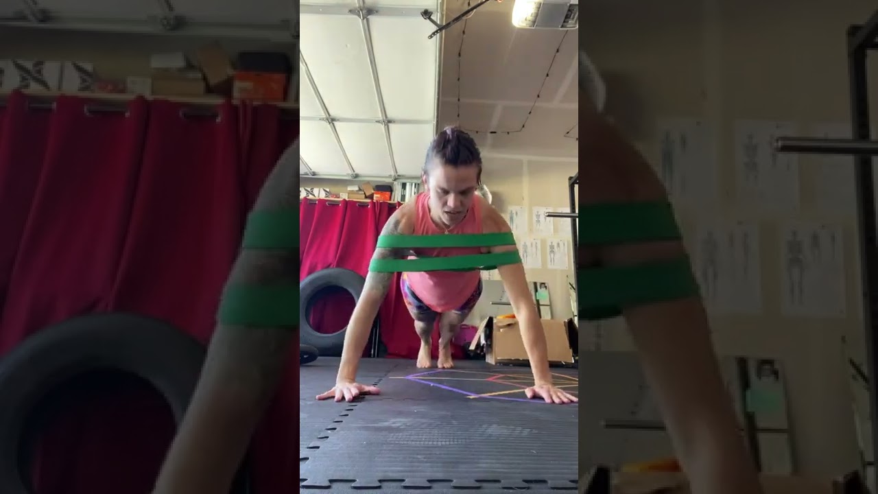 Band assisted push up