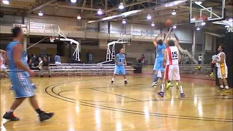 NICK MACERA explodes for 32 points - Megacity Bask...