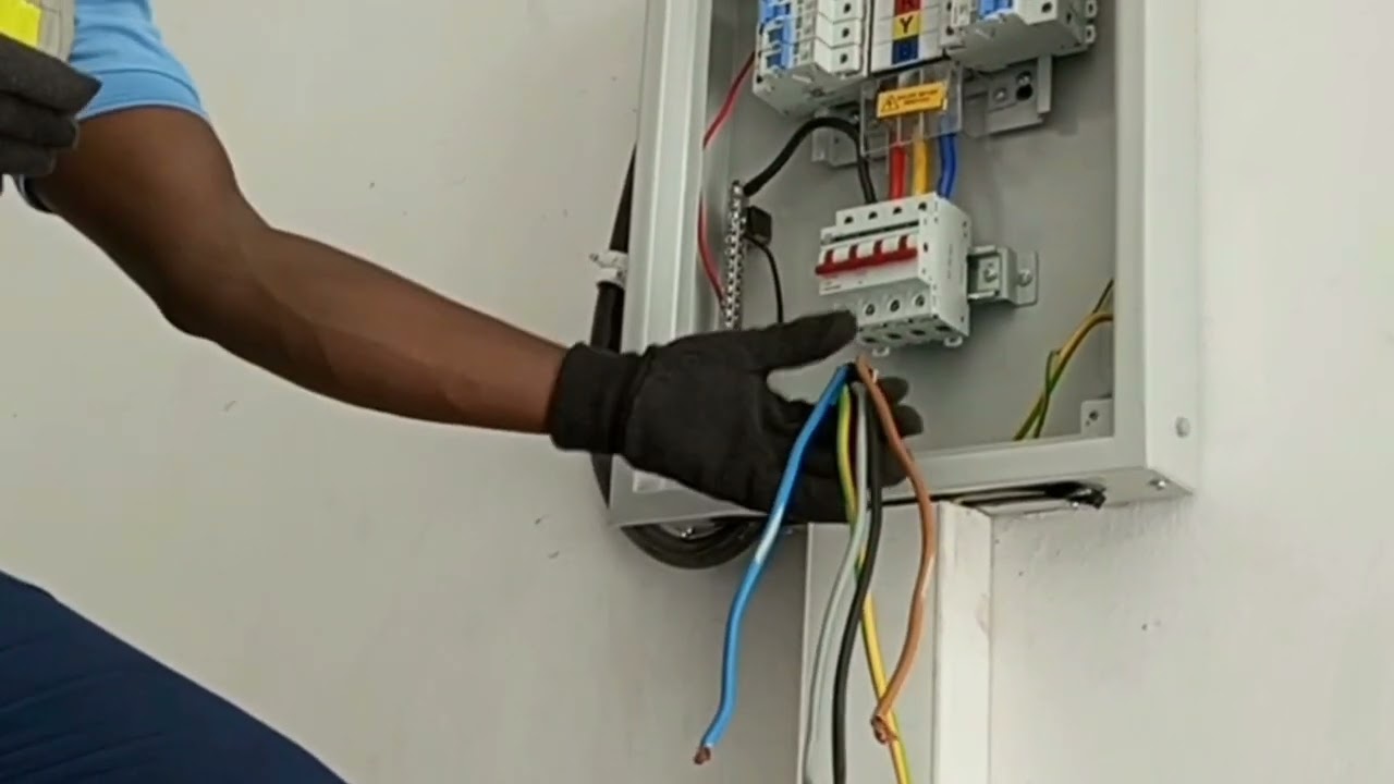 HOW TO PROPERLY MATCH THE OLD AND NEW WIRING COLOUR CODES - YouTube