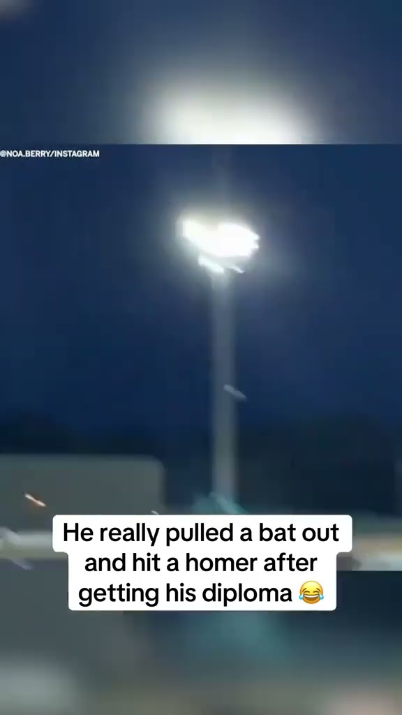 Tanks and tassels ?? The bat flip was legendary (via @noa.berry/IG)