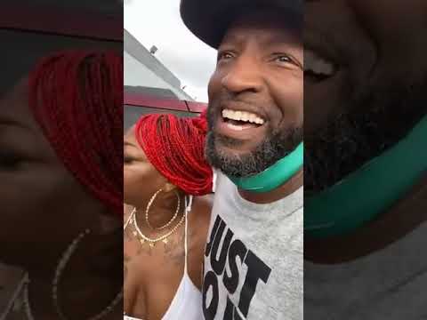 Party In Front Of Trick Daddy’s Restaurant!