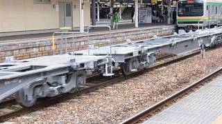 配6794レ EF65-2080+ピカピカのコキ107形大宮中線発車