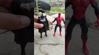Spider-Man is shocked that Batman is using his head the wrong way #marveltoys #spiderman