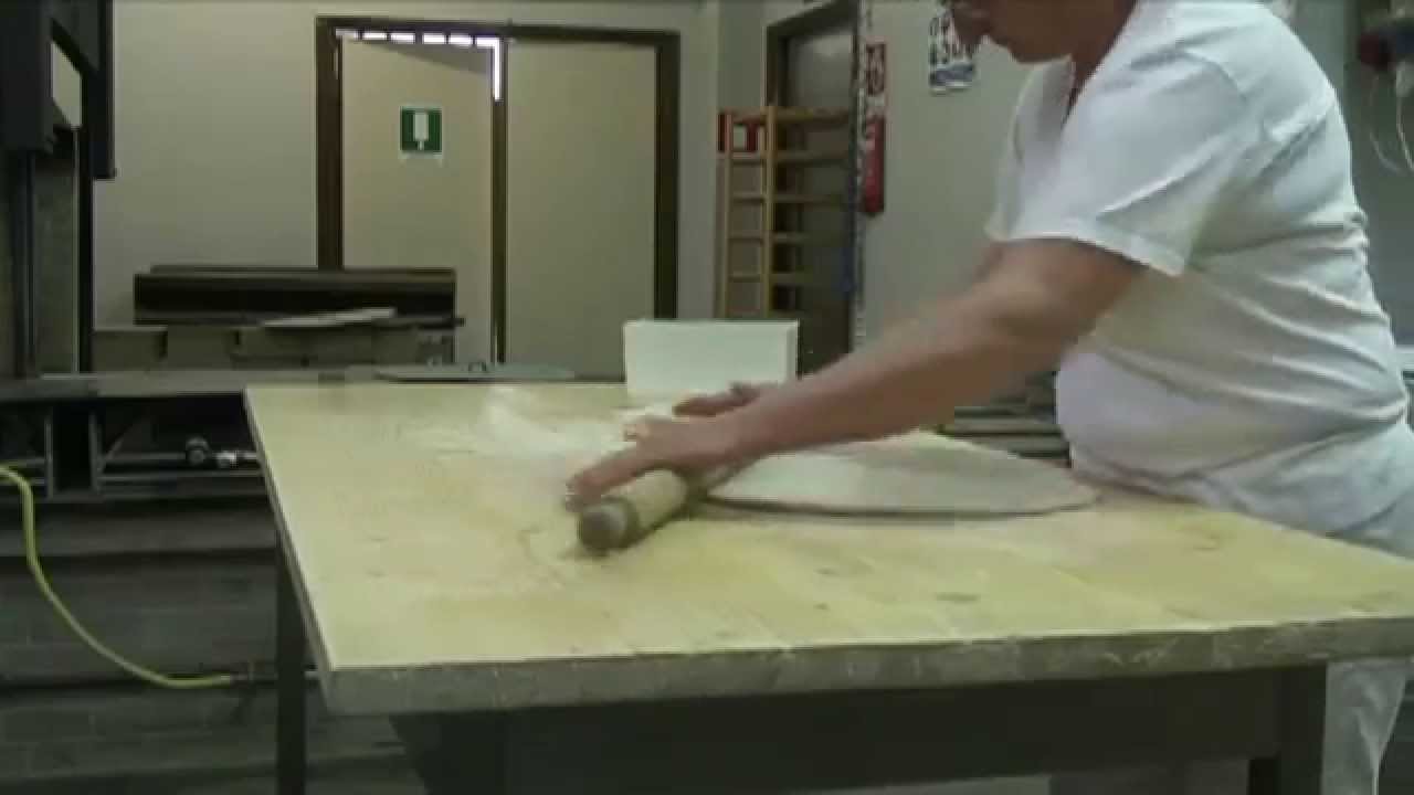 Padella Per Pane In Alluminio - Diametro 32 Cm, Per Crescia E Torte Tipiche Di Gubbio E Assisi