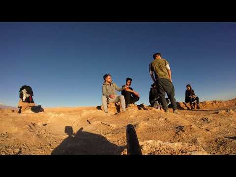 Video: Kā Apmeklēt Bolīvijas Baismīgo Mēness Ieleju (Valle De La Luna)