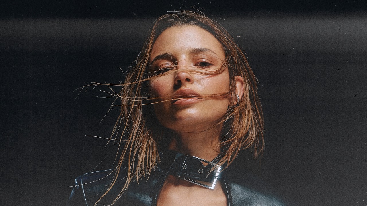 Julia Wieniawa - Od nowa (visualizer)