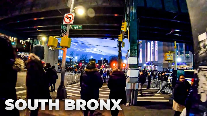 Walking NYC : Mott Haven, South Bronx to Yankee St...