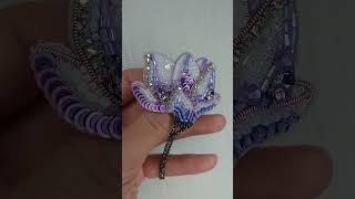 #diy#брошьмагнолия#брошьцветок#tutorial#tutorialyoutube#youtubeshorts#брошьизбисера#brooch#brooches