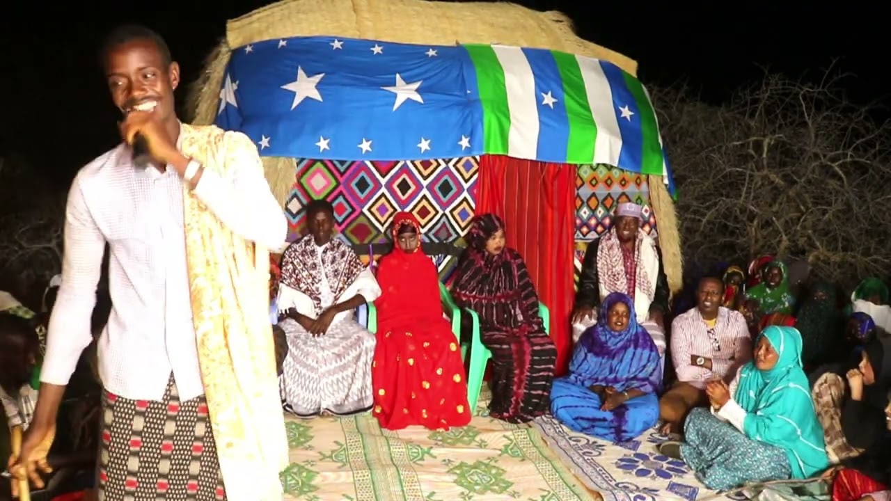 Aroos Dhaqameedkii Qarniga iyo Abwan yurub uga yimid (Aroos Deegaanka Dalceerin Wargaduud)