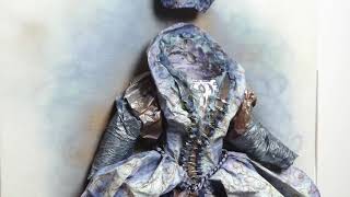 Queen Of Quills Large 540P