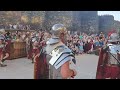 Legión romana marchando a la sombra de las murallas de Lugo. Arde Lucus. #ardelucus