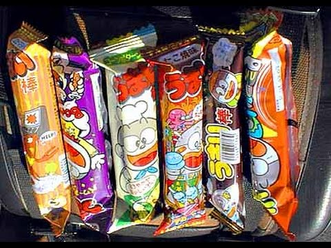 eating-japanese-junk-food-(vlog)