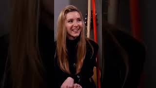 #FRIENDS Phoebe notices something while Ross & Susan fight over the to-be-born baby. #FRIENDS