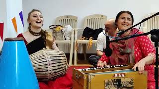 Hare Krishna kirtan || Hare krishna Temple Lisbon || Lilavati Gopi Devi Dasi