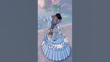 (DTI Hack) How To Give Players Hugs In Dress To Impress #shorts #dress2impress #halloween #dtihacks