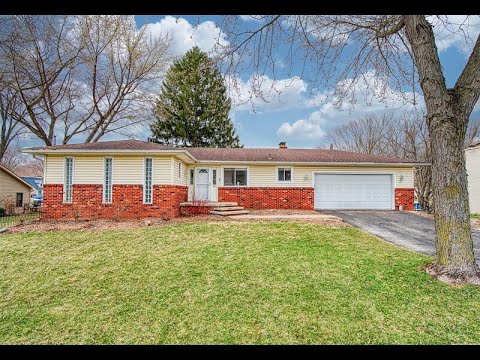 10846 Colony Road, Pinckney, MI home video tour