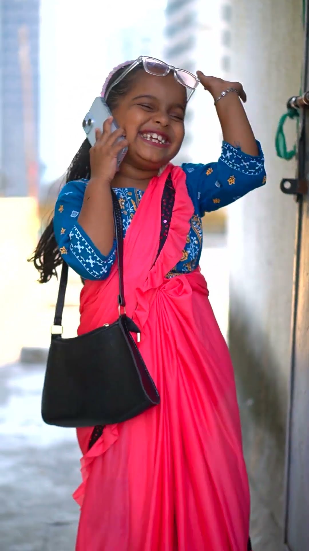 Didi Darwaza kholona ?? #shorts #comedyshorts #viralshorts