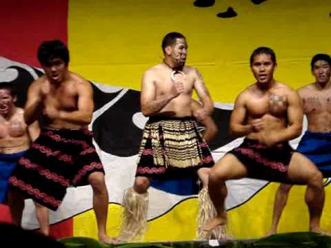 Southern Oregon University's Ho'opa'a Hawaii Club Luau