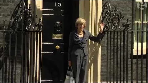 Theresa May leaves 10 Downing Street and walks to ...
