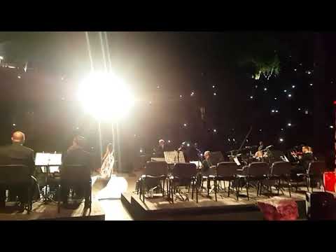 عايروني بيك يا حمة 