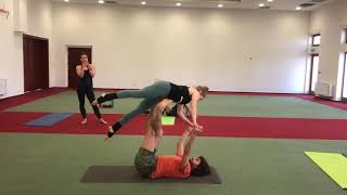 Acrojoga - Funny Intermediate Flow Workshop Bratislava