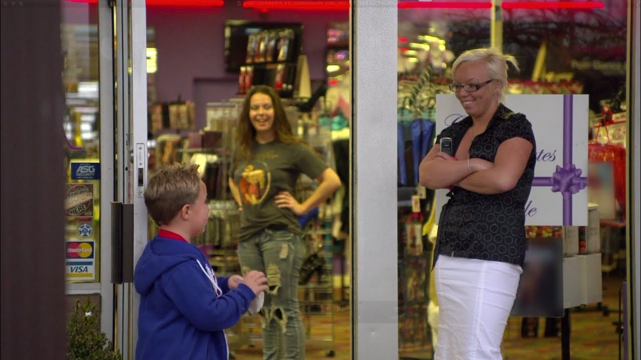 bad-grandpa-official-clip-cinnamon-international-english-youtube