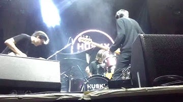 Husky Loops - Fighting Myself LIVE at Manchester Albert Hall 11/10/17