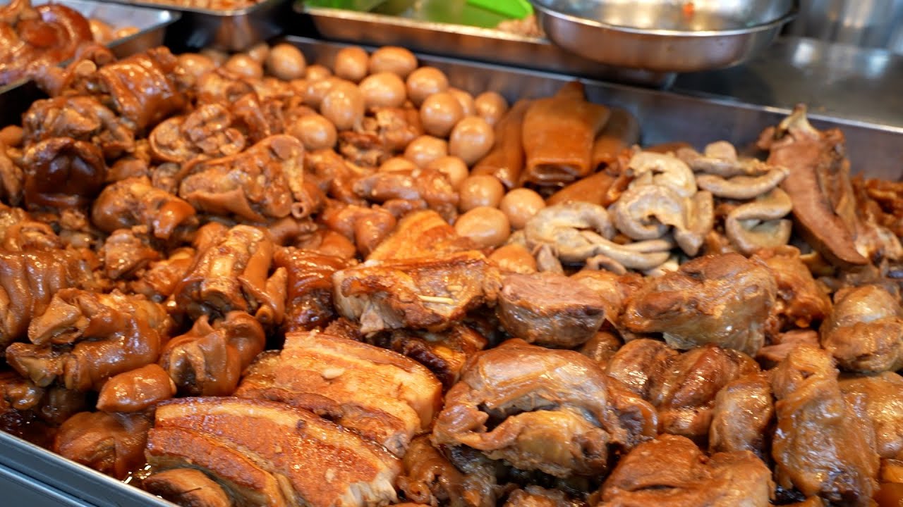 市場美食吃透透! 隱藏在華美市場內的人氣小吃-一到點人潮瞬間湧現/天天排隊的蔥抓餅.電視都來採訪的帥哥日本料理/Popular food in the hidden market