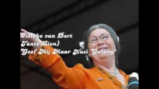 Geef Mij Maar Nasi Goreng - Tante Lien.wmv