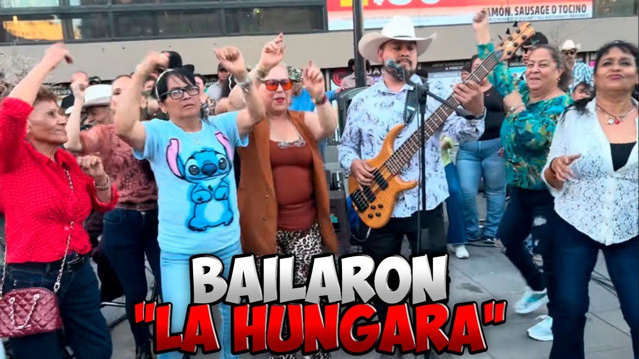 Con coreografía💃💃, coros🎤 y toda la cosa!😲 Acompañaron a Juanito 🎸