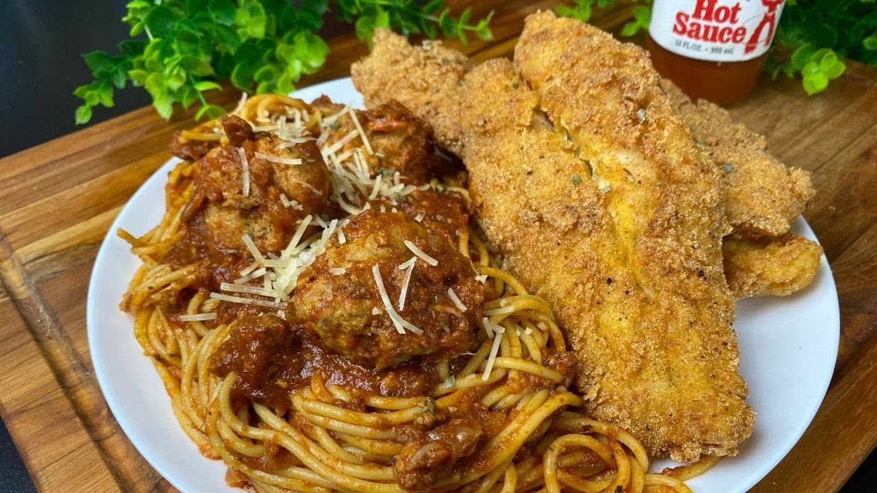 SPAGHETTI & CATFISH DINNER! SOUL FOOD FISH FRIDAY! How to Fry Catfish  Spaghetti and Meatballs Recipe 