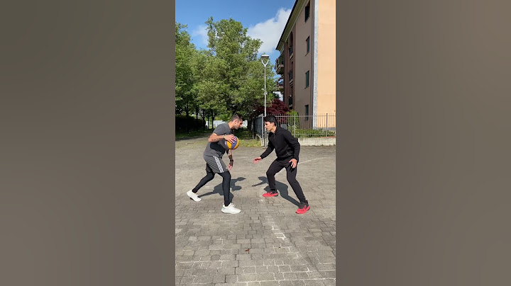 Un trucco per battere l’uomo #basket #basketballplayer #allenamentopersonalizzato
