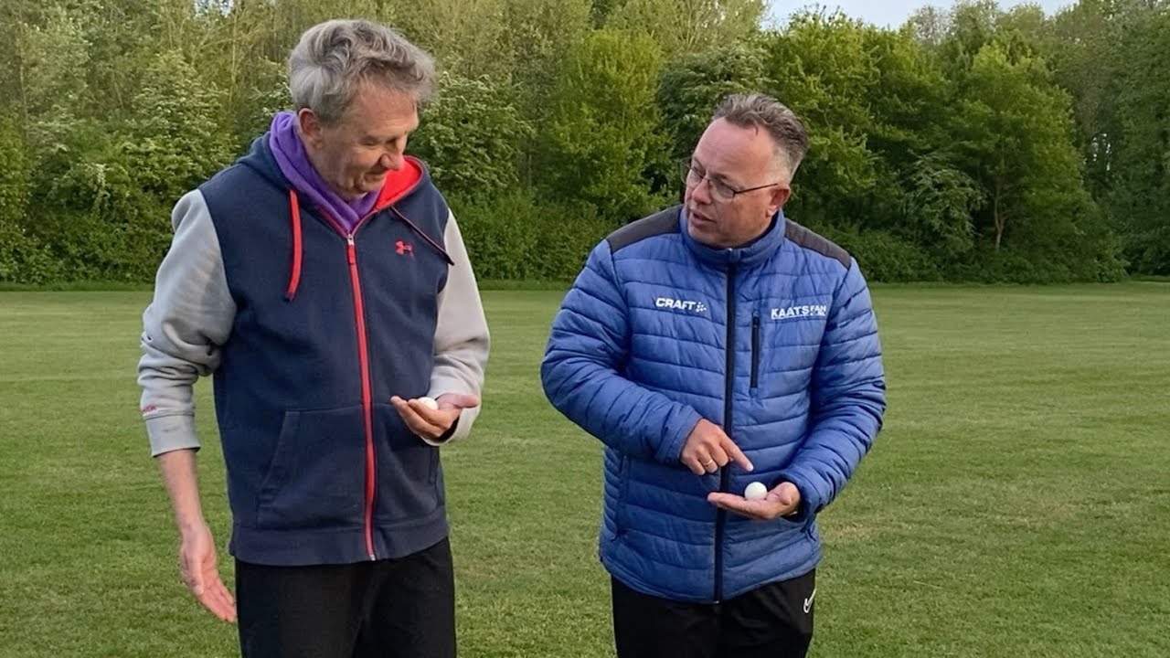 Voor het eerst aan het kaatsen: 