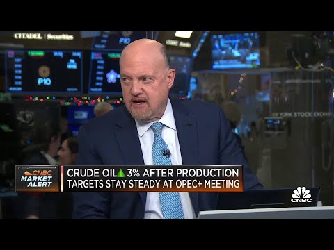 Jim cramer breaks down shares of apple, disney and mgm resorts