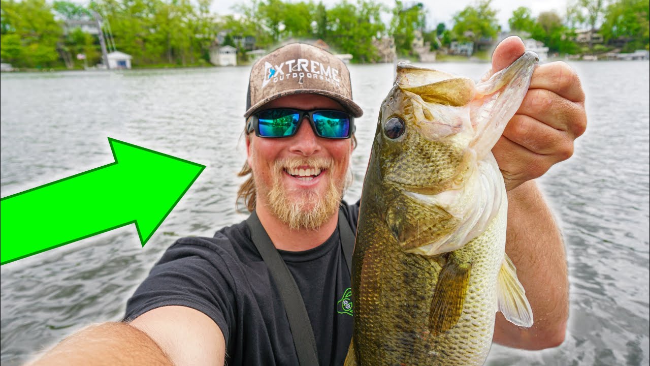 Fishing SMALL Michigan Lakes for GIANT BASS – Kayak Bass Fishing Tips