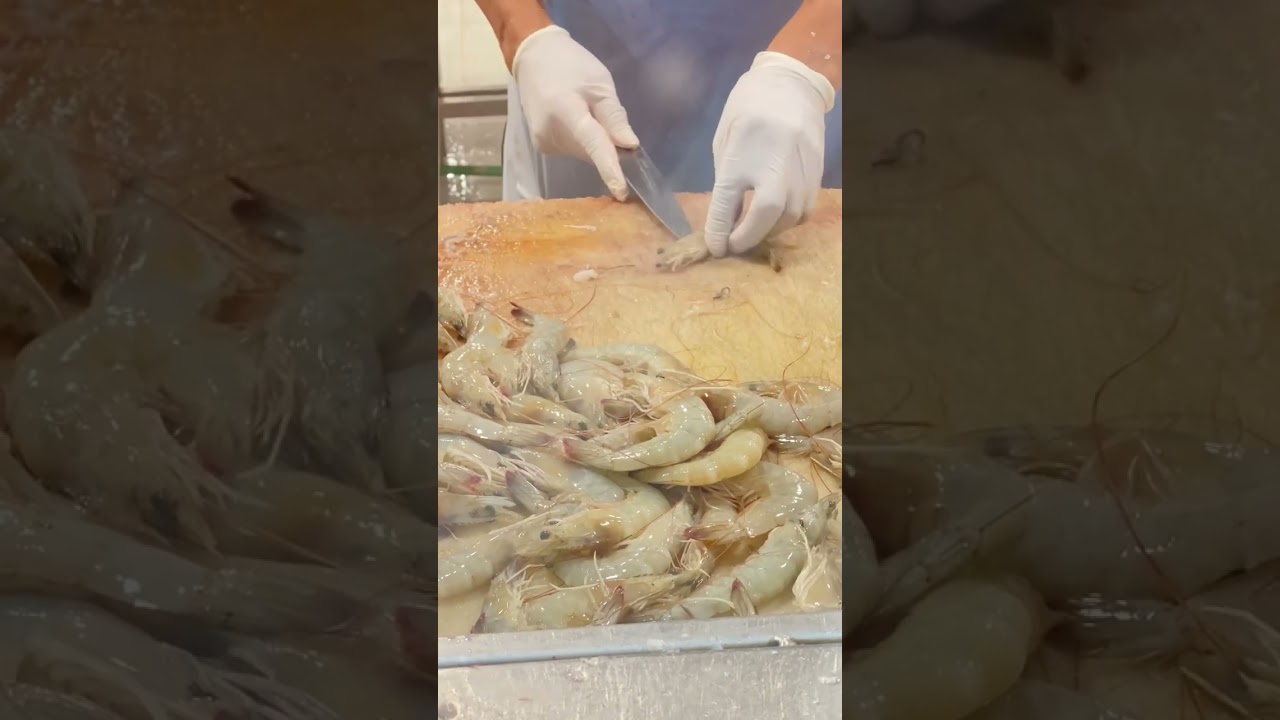 "Efficient Shrimp Cleaning: A Step-by-Step Guide for Perfect Preparation"