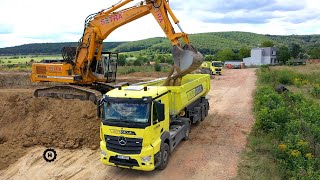 *Holbra DRON* Liebherr 954 with Mercedes trucks