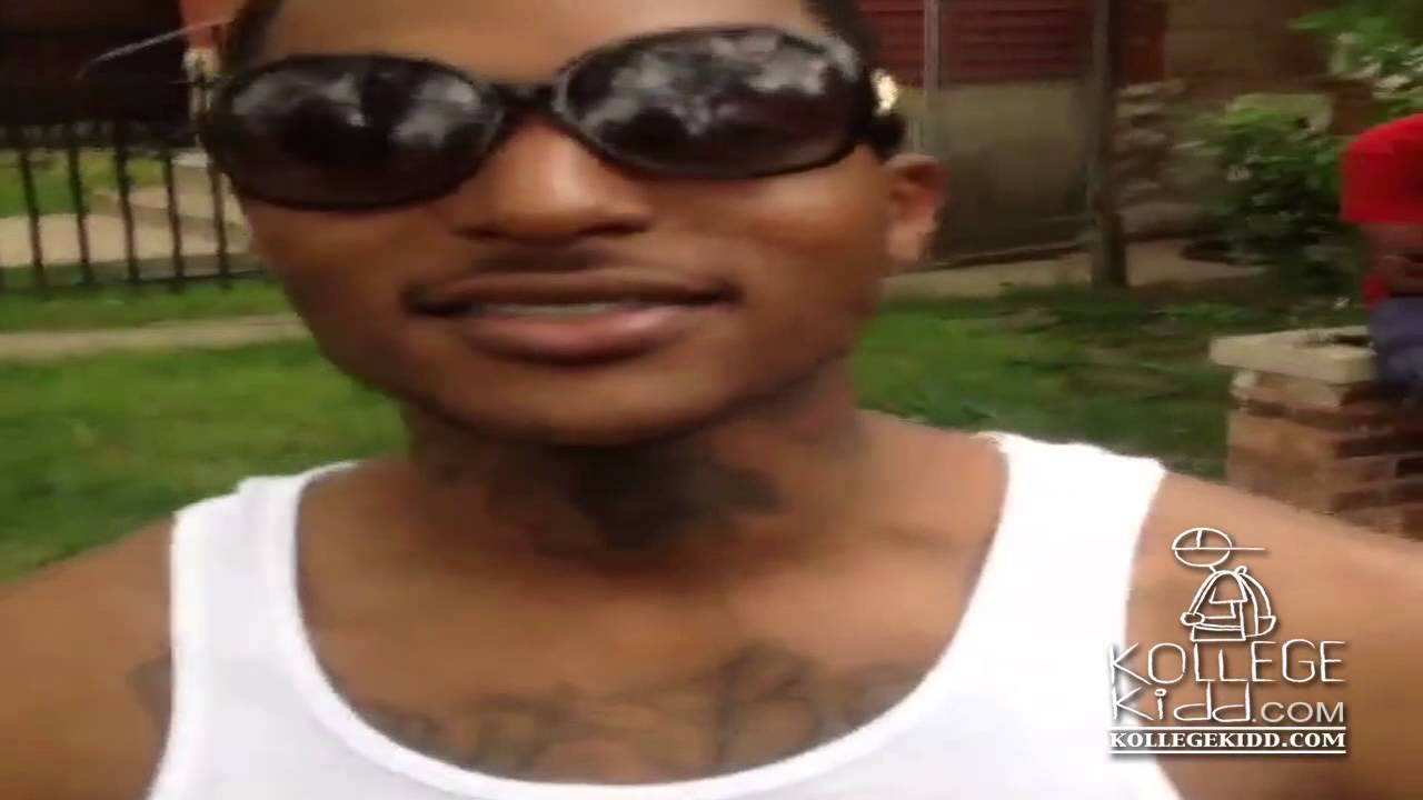 Cashout and King Cole Have Freestyle Battle On St. Lawrence In Chiraq