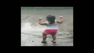 Lovely Dancing Child - Sevimli Dans Eden Kiz Cocugu