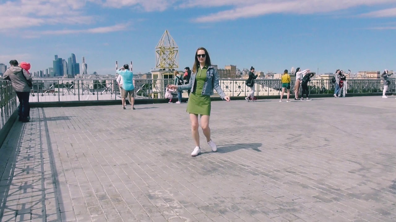 Доминиканская бачата на площадке РАН - YouTube