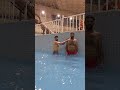 محسن وعلاوي يسبحون