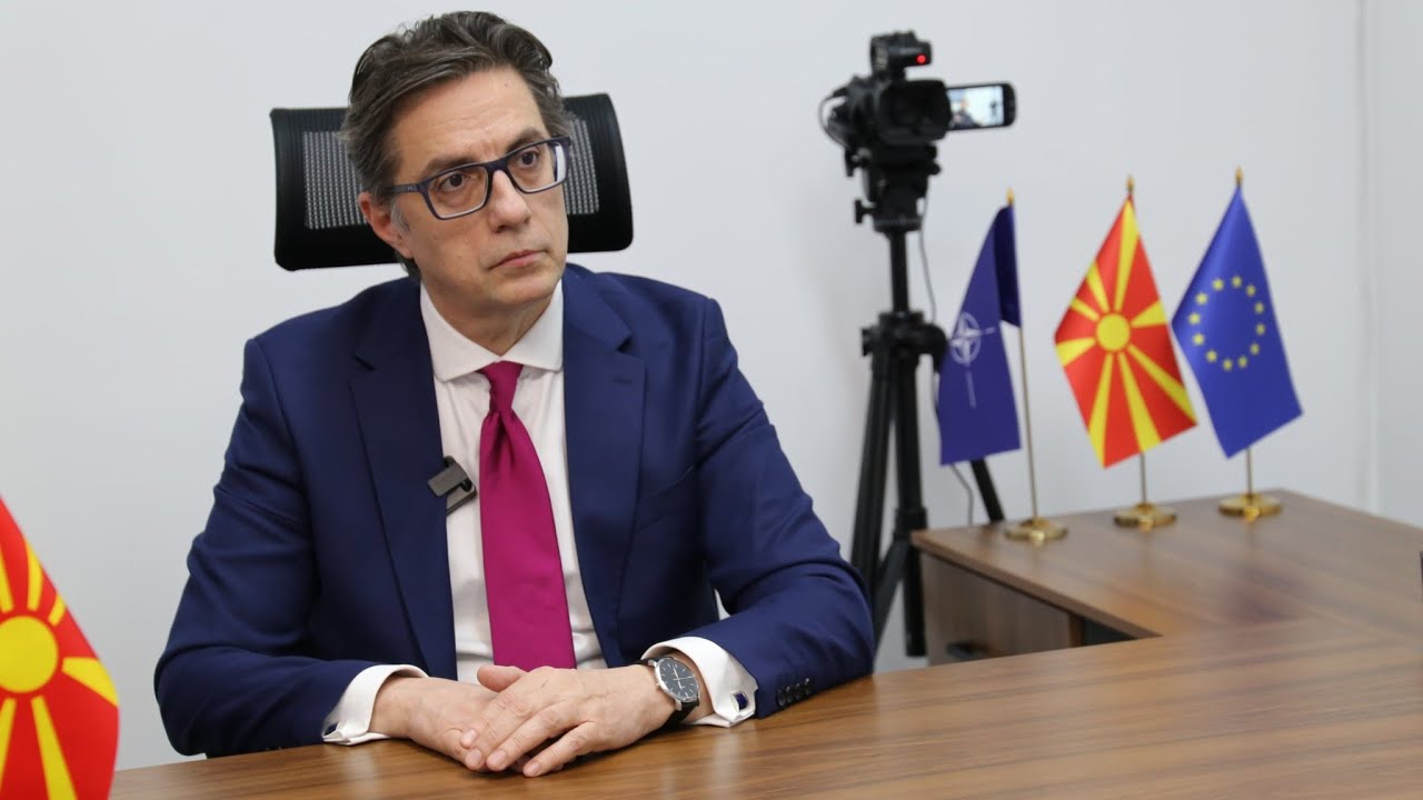 Пендаровски: Политичката елита вели НАТО, а де факто сака во „другиот свет“