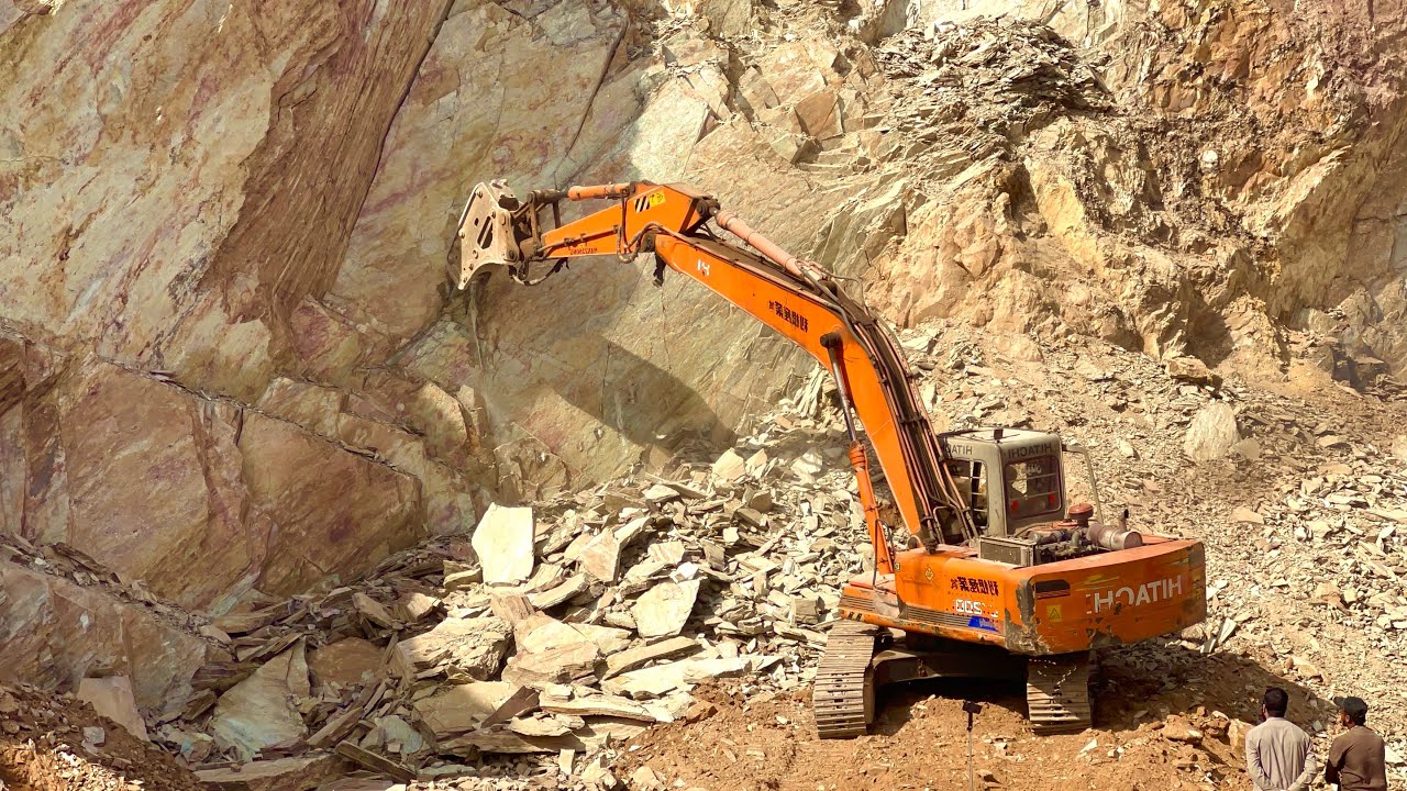 Excavator Breaking Mountain Rocks – Extreme Heavy Equipment Power