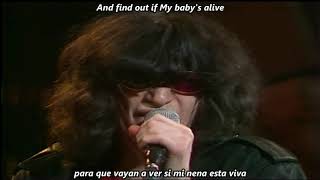 Ramones - The KKK Took My Baby Away [LIVE] subtitulada en español (Lyrics)