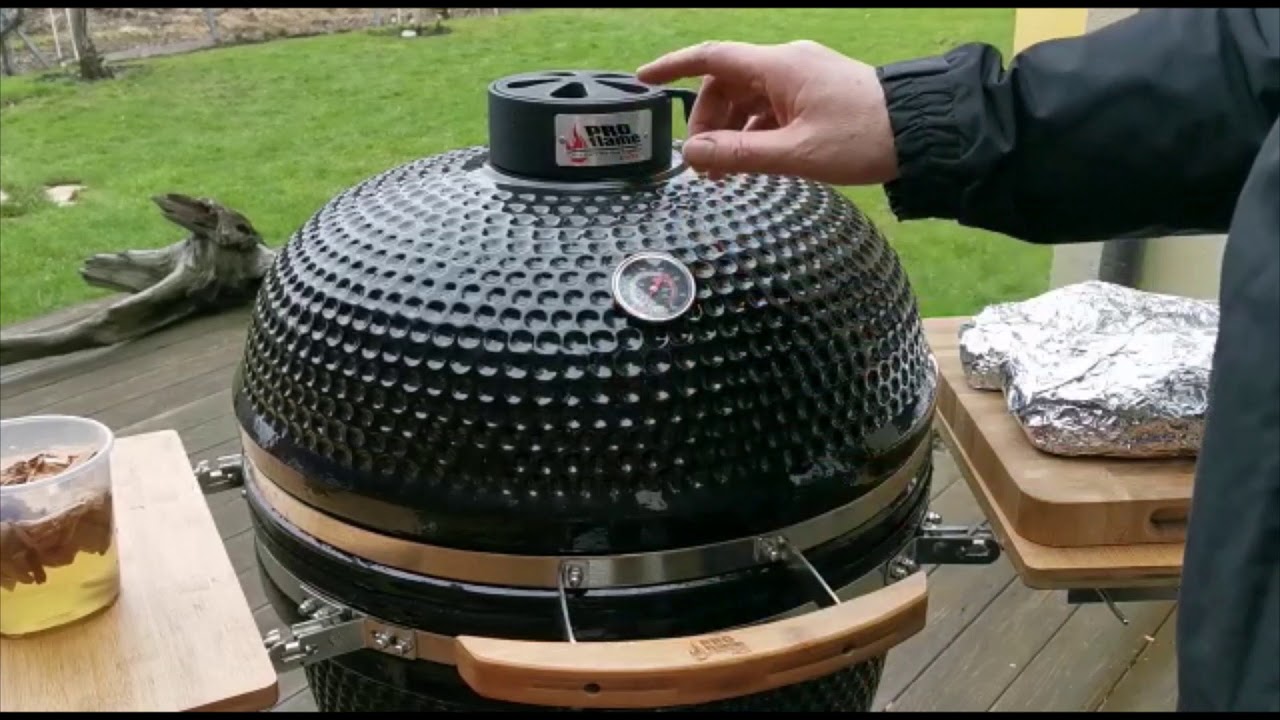 Жареная и копченая карка в гриле