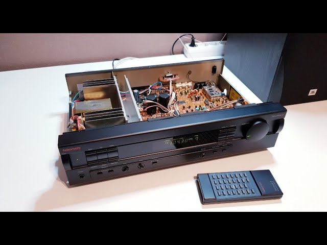 Nakamichi Receiver 3 AM/FM Stereo Receiver Look inside